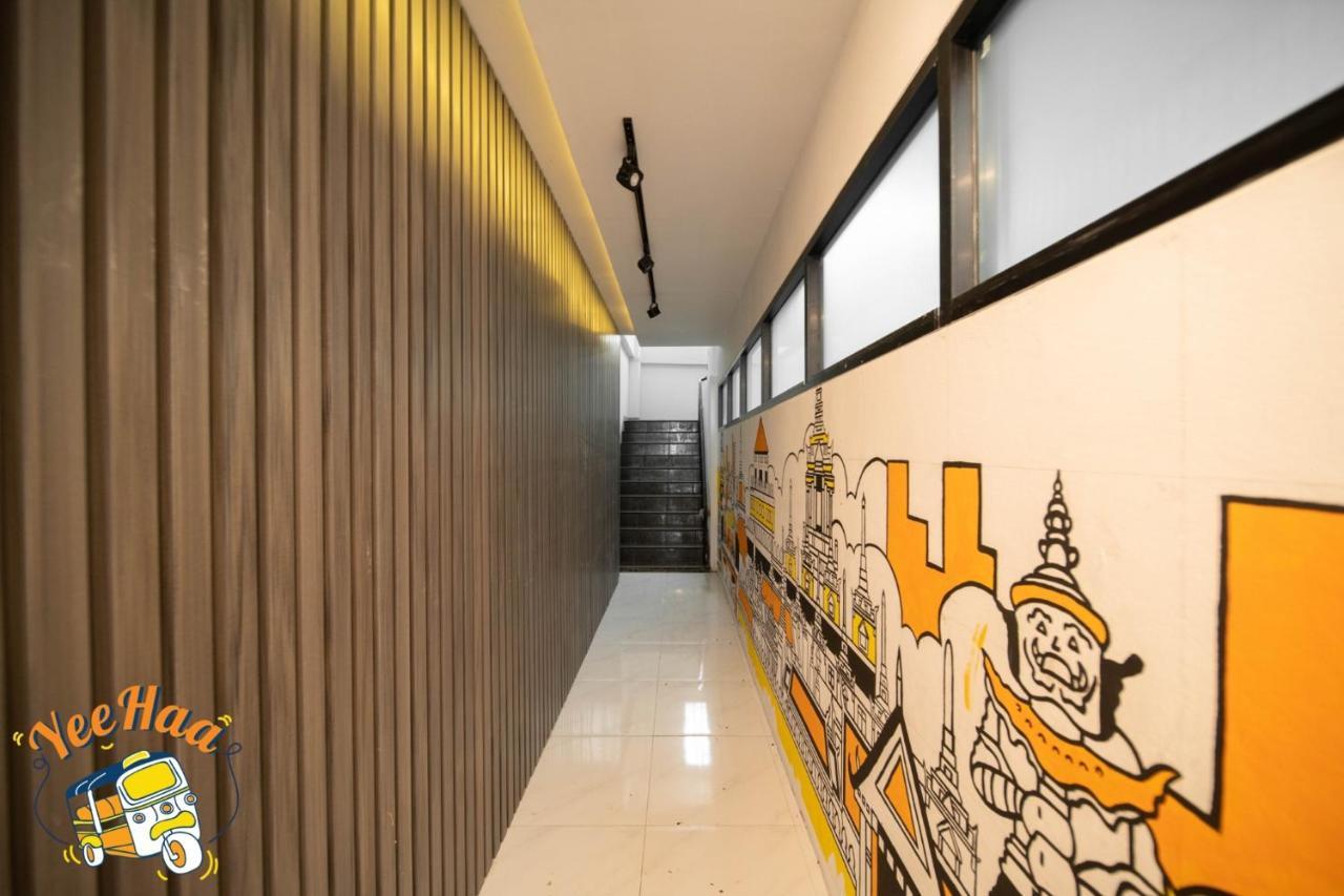 Yeehaa Bangsue Aparthotel Banguecoque Exterior foto